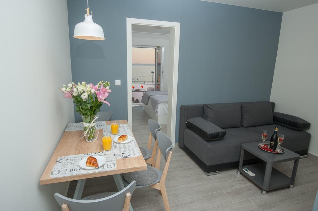 Seaside Luxury Suites Podstrana Zewnętrze zdjęcie