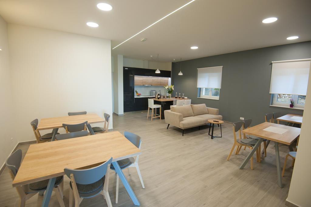 Seaside Luxury Suites Podstrana Zewnętrze zdjęcie